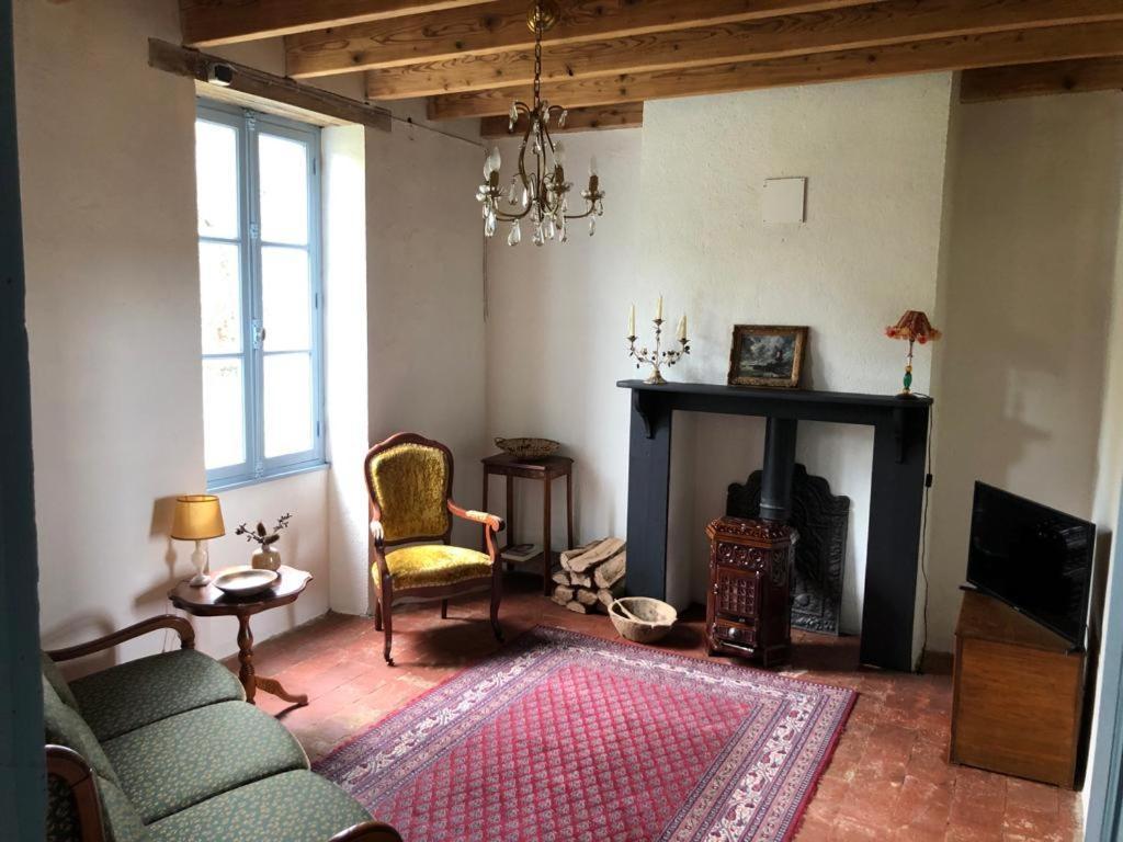 Le Tarde - Crecerelle Saint-Desire Exterior foto